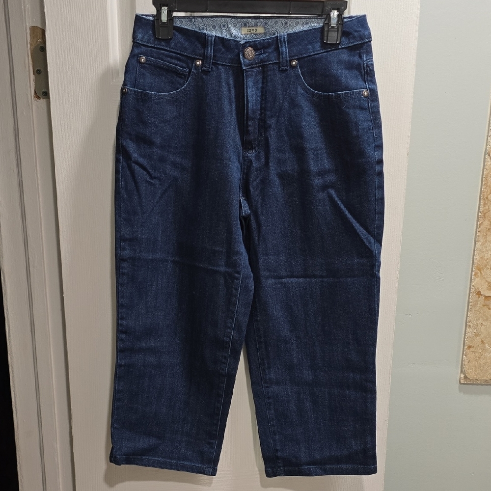 Izod Dark Wash Denim Capris Woman's size 4